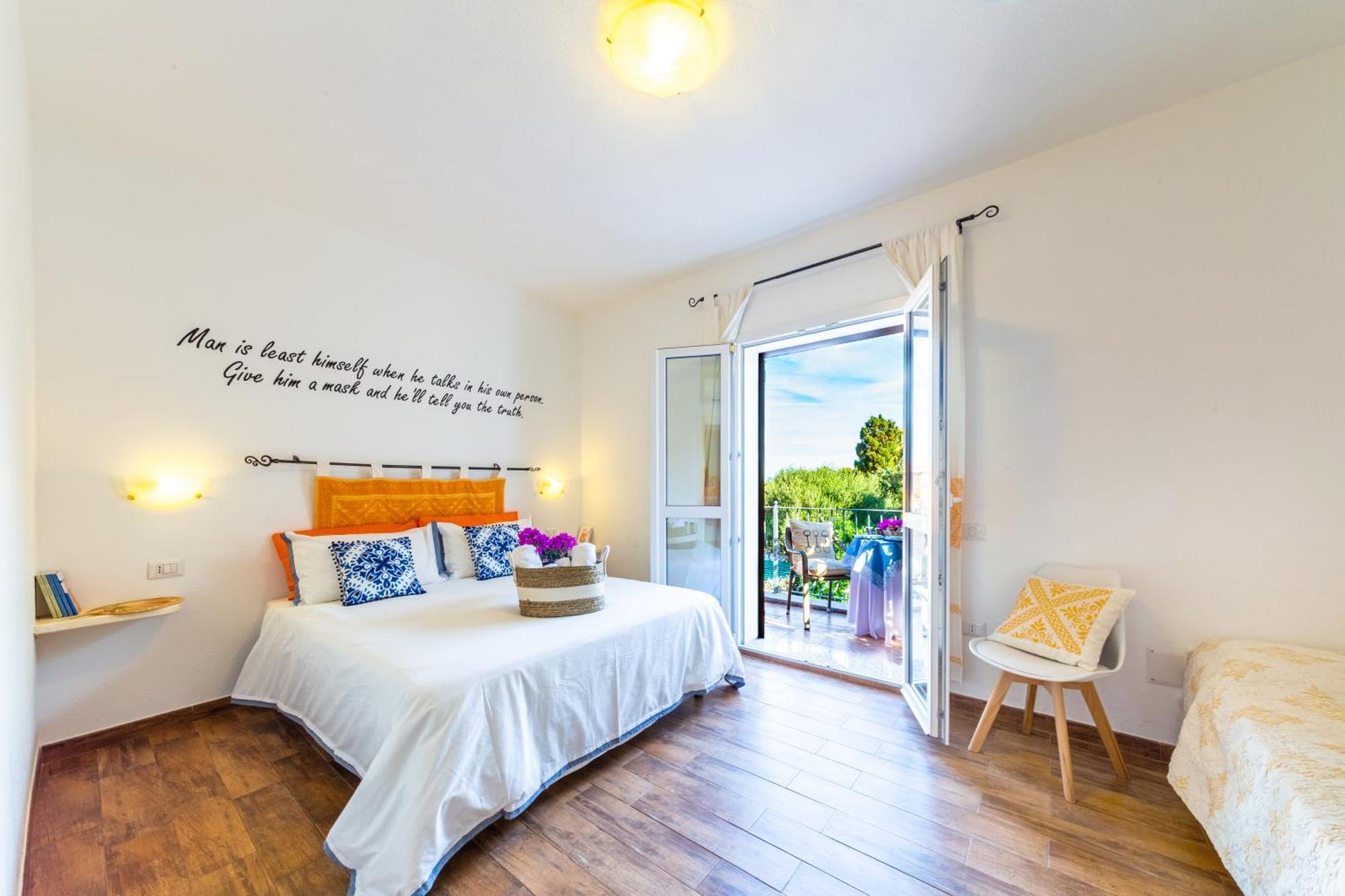 Le Maschere B&B Santa Teresa Gallura Exterior photo